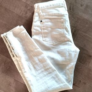 White yoga jeans, sz 26